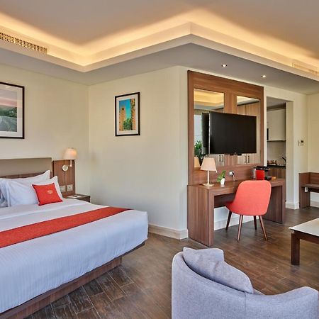 Sodeco Suites Beirut Exterior photo