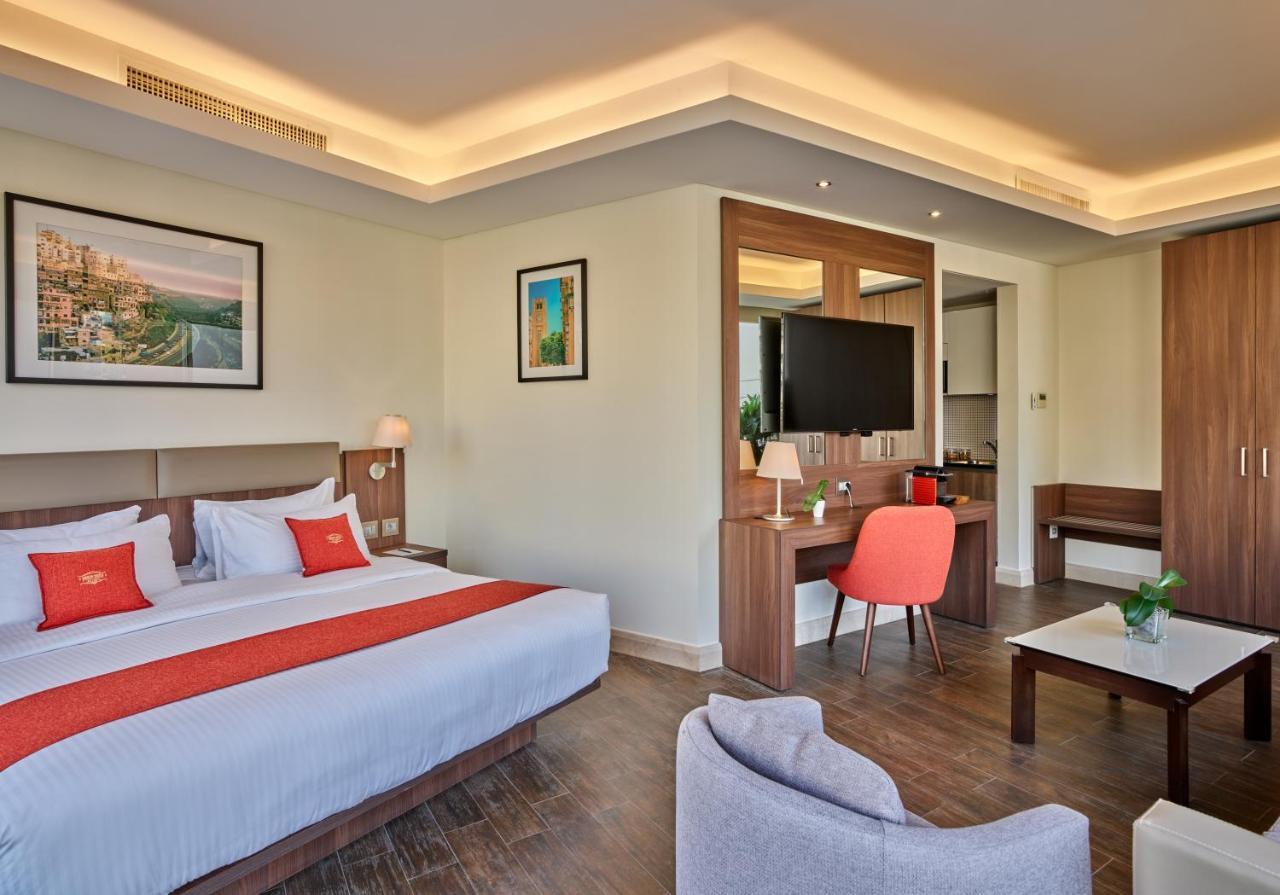 Sodeco Suites Beirut Exterior photo