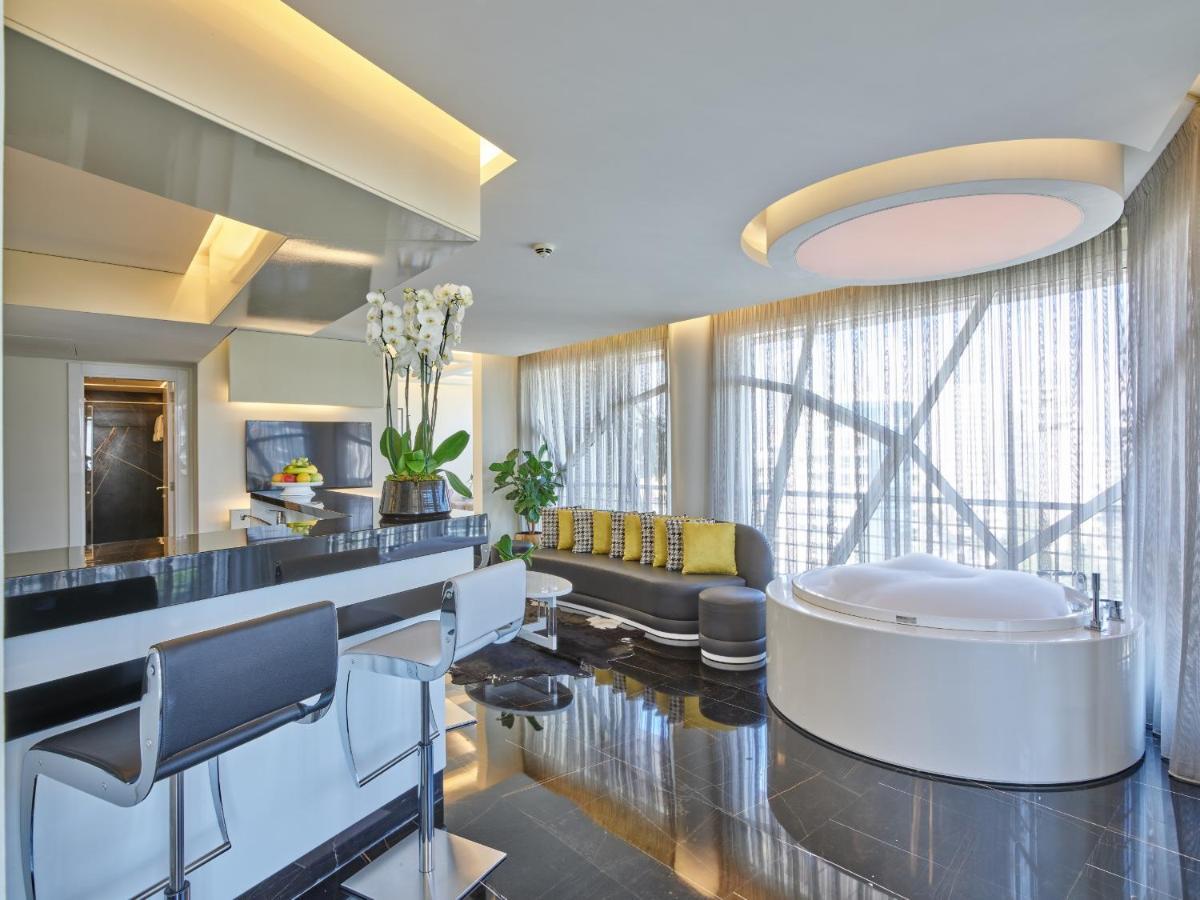 Sodeco Suites Beirut Exterior photo